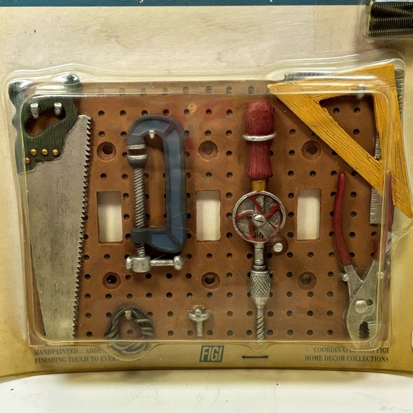 Vintage FIGI Workshop Triple Light Switch Garage Multi Tool 3D Wall Plate NEW - Picture 3 of 10